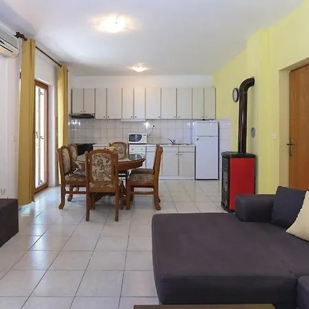 Cosy And Modern Mediterranean House For Vacation 別荘 Kaštela